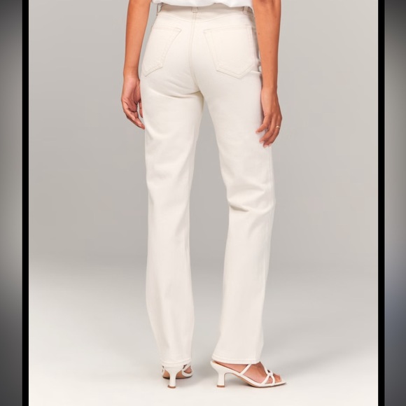 Abercrombie and Fitch Mixed Fabric 90’s Ultra High Rise White Jean Faux Leather - Picture 3 of 7